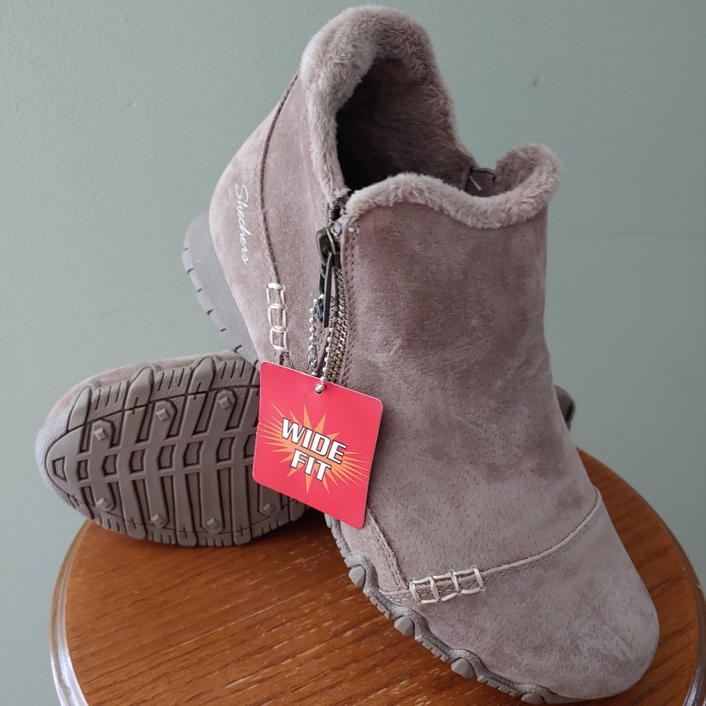 Skechers womens bootie never qorn no box